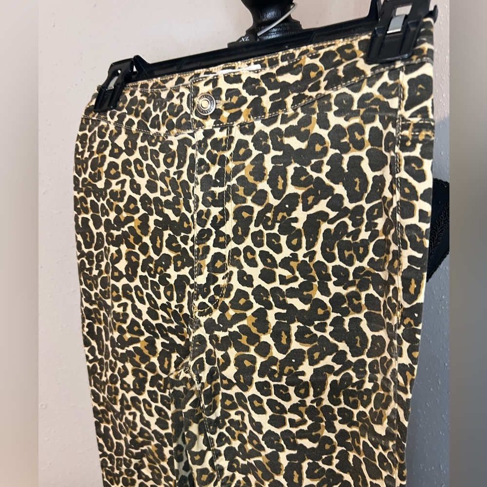 We The Free Leopard Skinny Jeans - Picture 4 of 11